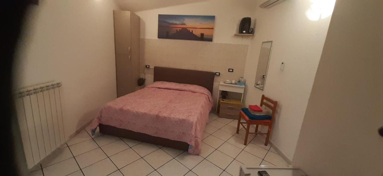 Affittacamere Marosa Albenga Exteriör bild